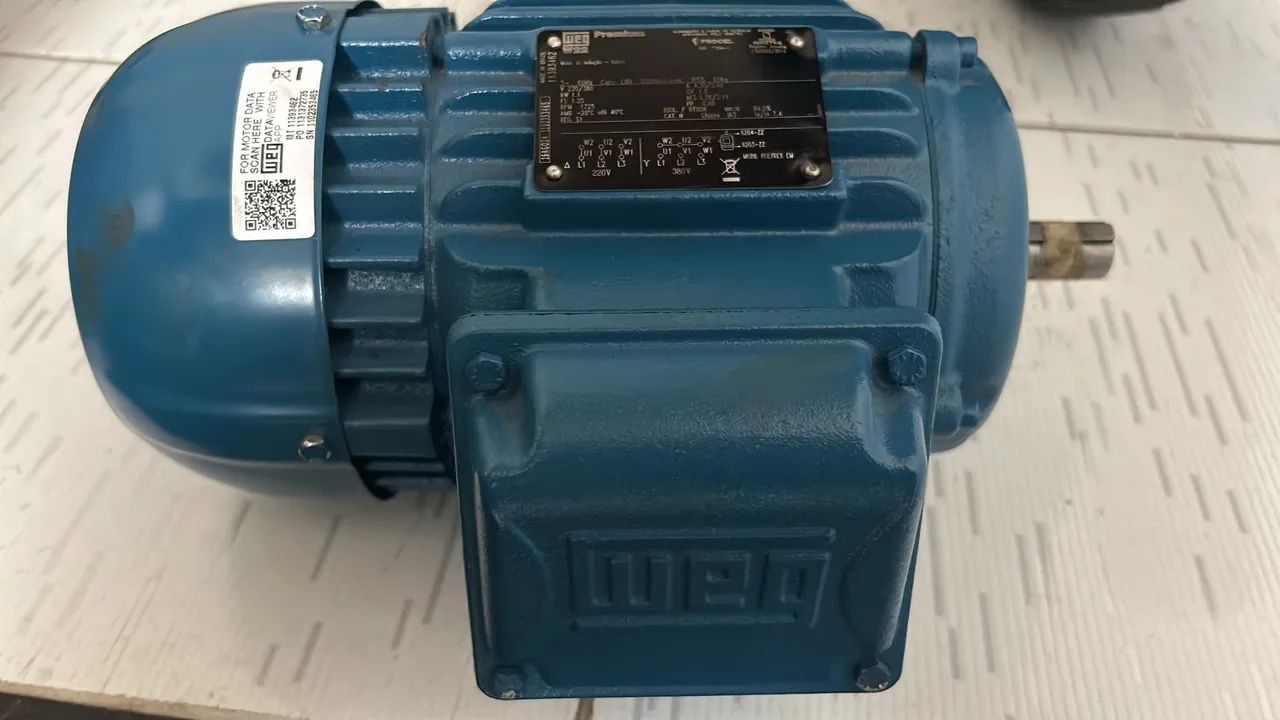Motor Elétrico WEG W22 PREMIUM