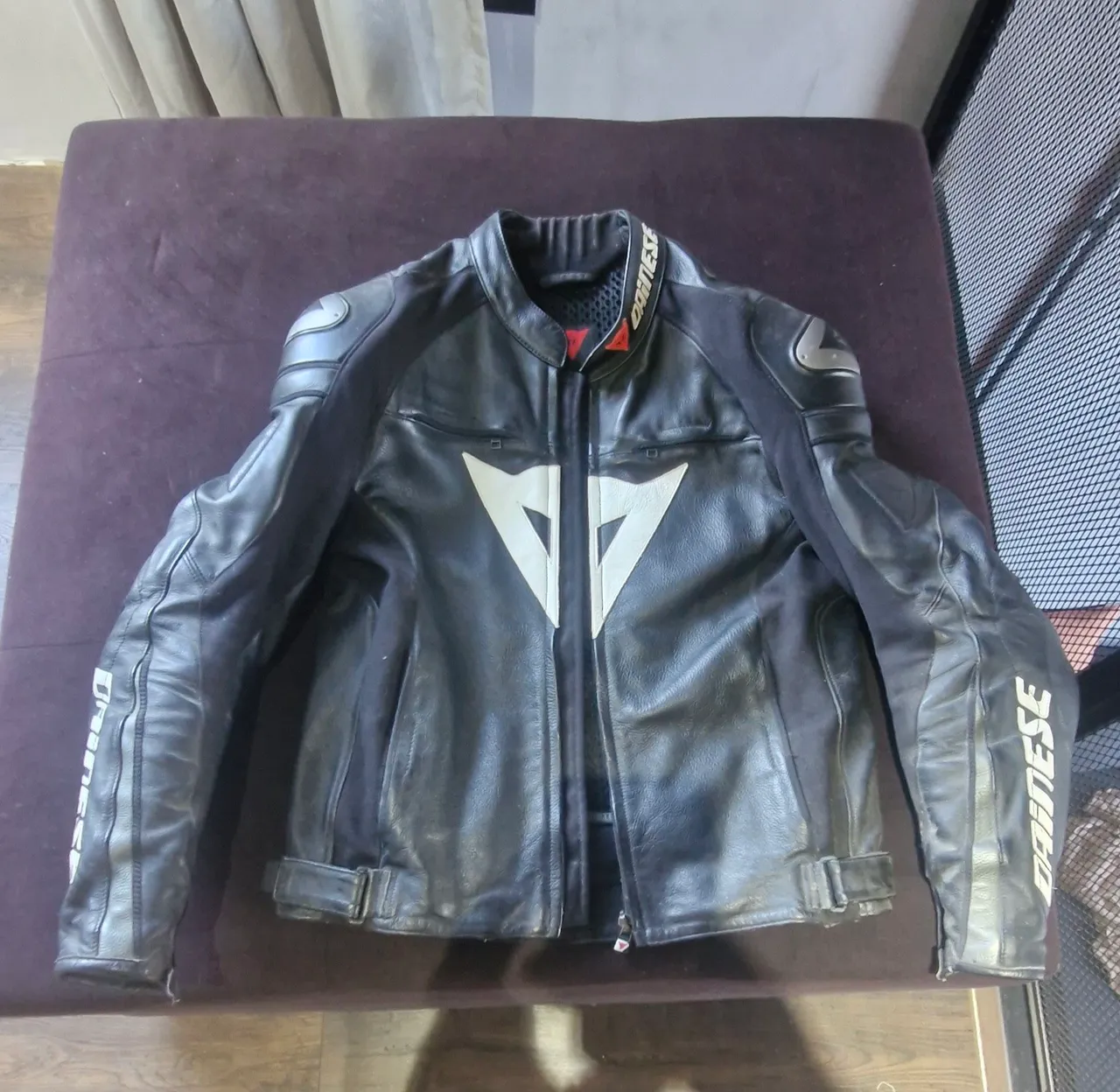 Jaqueta de Couro Dainese Tamanho 54