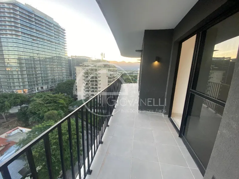 Apartamento para locação no Recreio dos Bandeirantes, Rio de Janeiro-RJ: 2 quartos, 1 suít