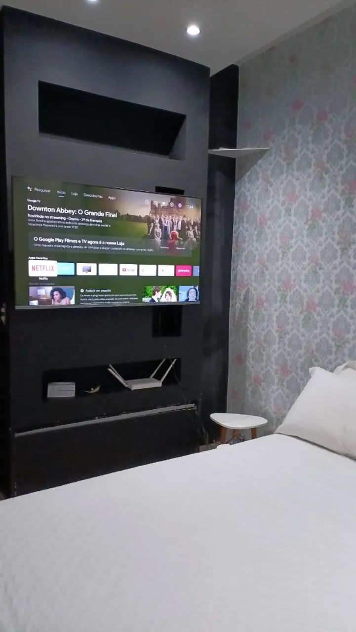 Smart TV Britânia 5064315882746497120