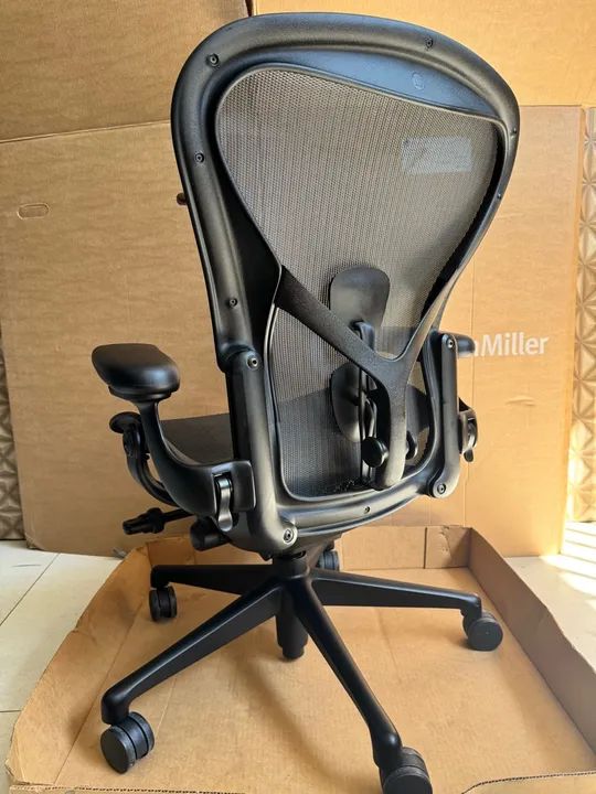 Cadeira herman miller new aeron B onyx black completa 2024+NF - Foto 5