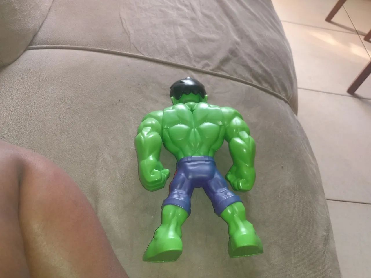 Boneco do  Hulk 25 cm