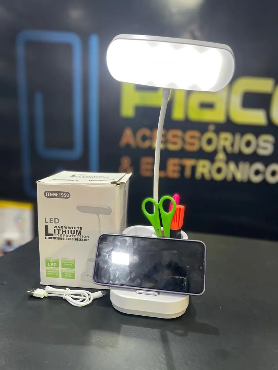Luminaria mesa led articulada Sem Fio recarregável Suporte celular porta lápis USB - Foto 6