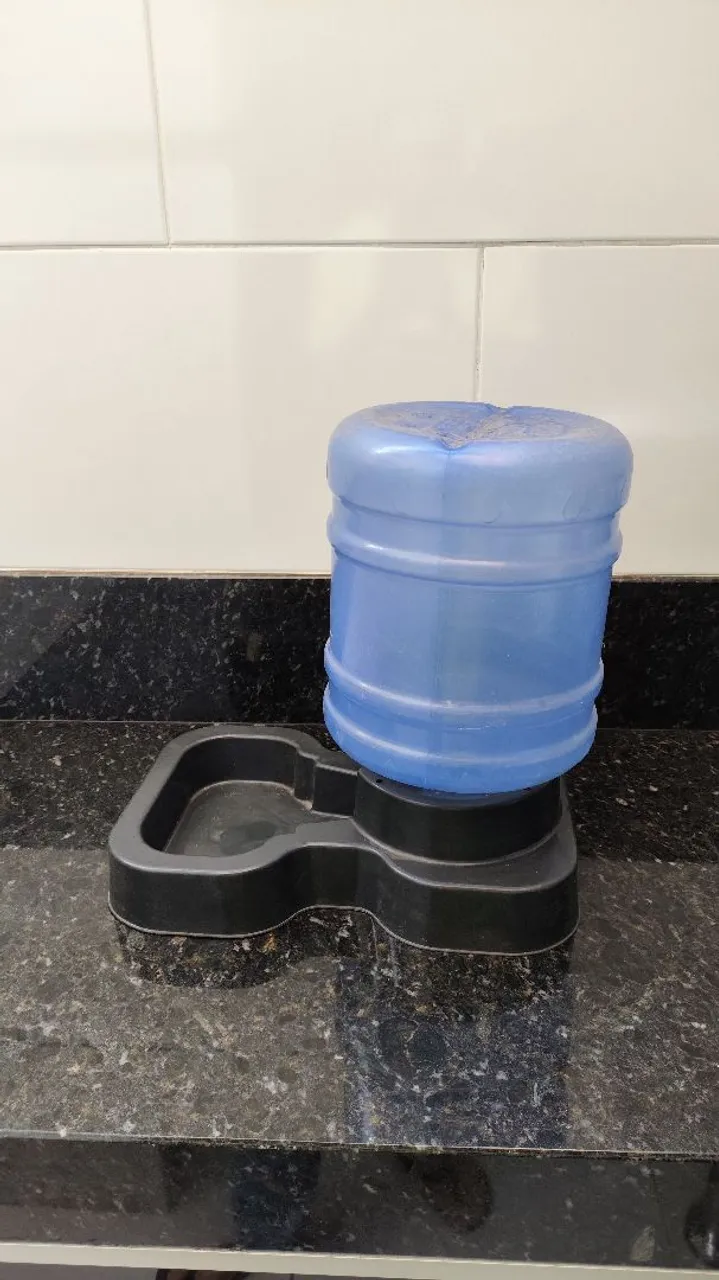 Bebedouro automático para animais