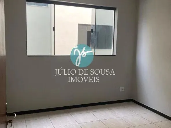 Imóvel para aluguel possui 50 metros quadrados com 2 quartos bairro Santos Dumont Valadare