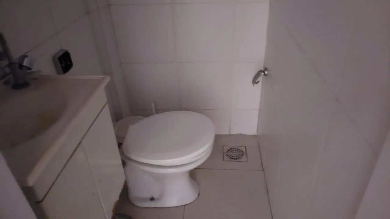 Loja Centro, ampla, 92 m² - excelente ponto comercial, início Rua IRmãos D'angelo - Petróp - Foto 14