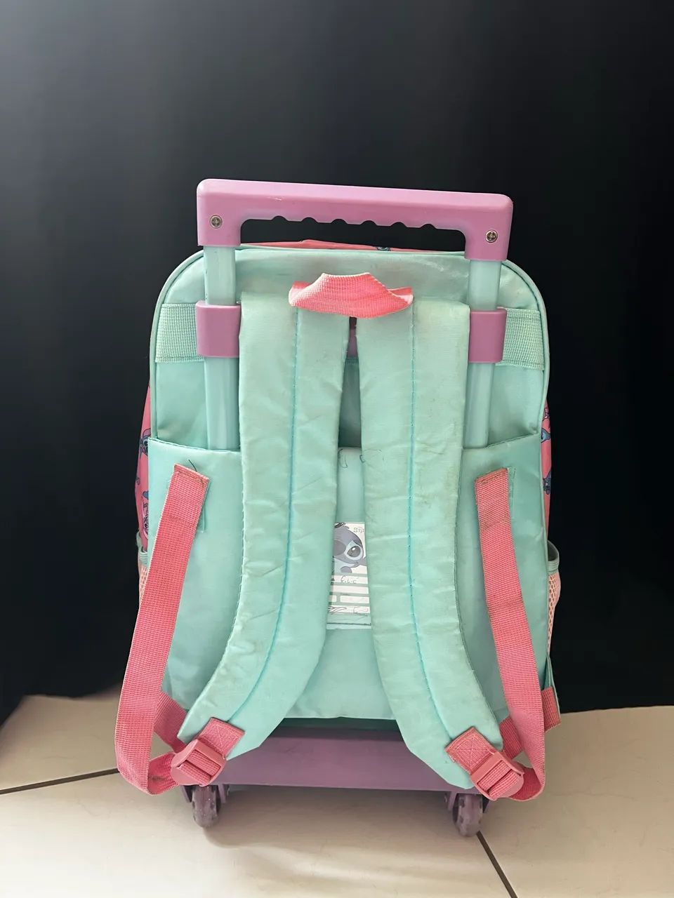 Mochila rodinha stitch Le postiche  - Foto 2