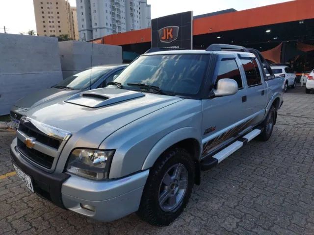 S10 PICK-UP RODEIO 2.8 TDI 4X4 CD DIESEL - CAPITAL VEÍCULOS AUTO SHO