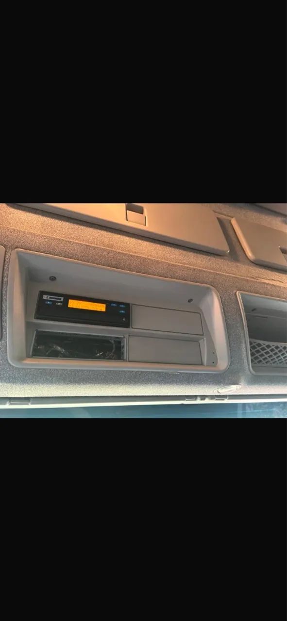 Caminhão Iveco 2023 pra venda ou troca em imóvel  ou carro de passeio - Foto 3