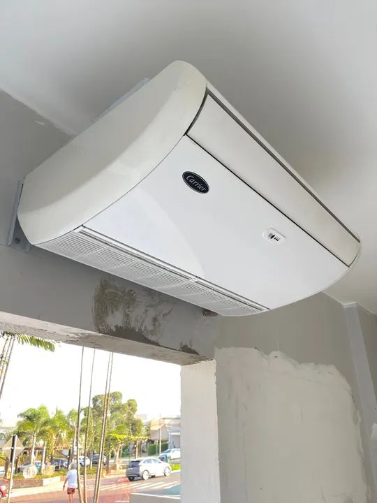 Ar Condicionado Split PISO TETO CARRIER 24000 btus zerado