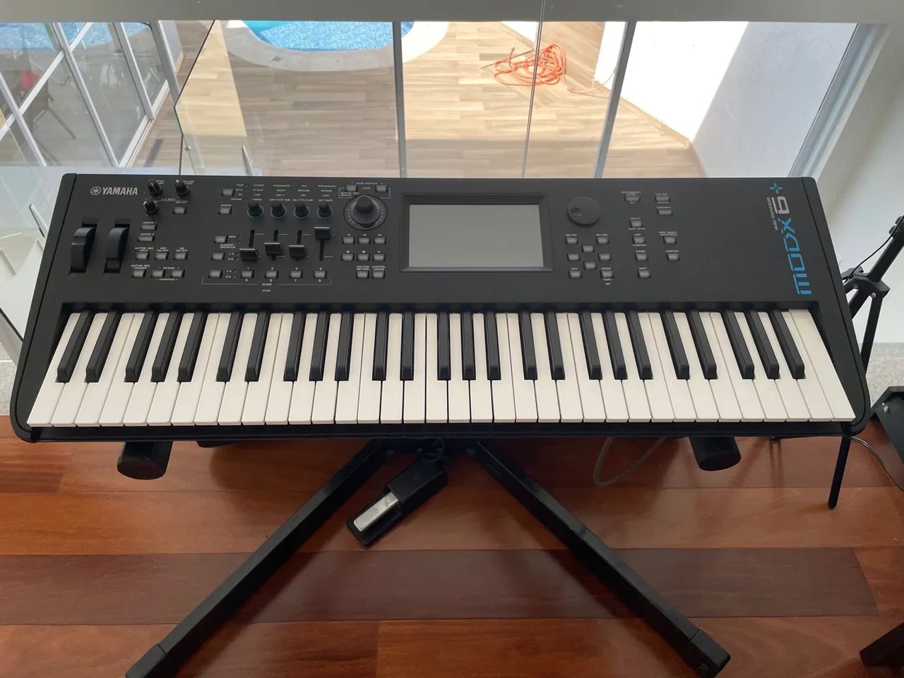 Yamaha MODX6+