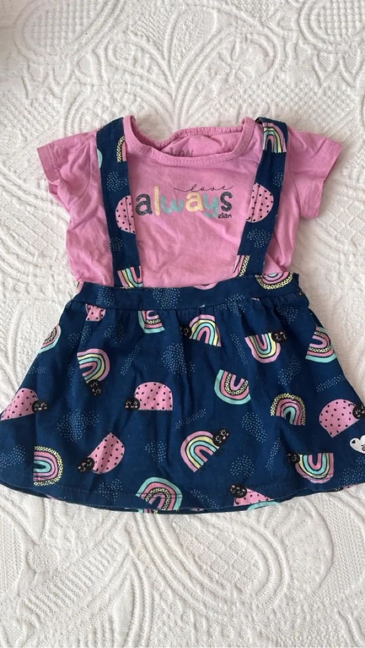 Conjunto Infantil com Estampa de Arco-Íris