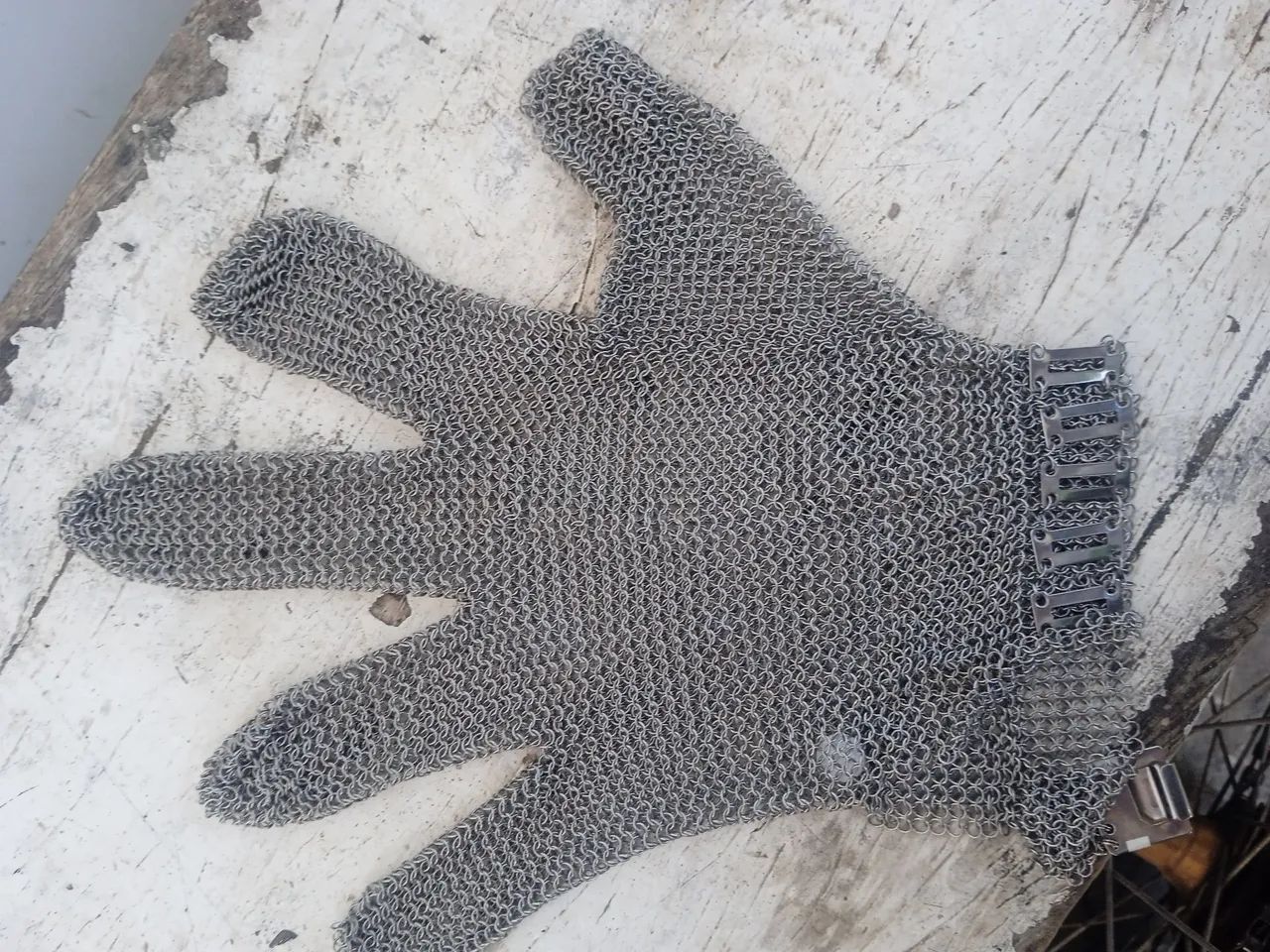 Luva de aço  - Foto 3