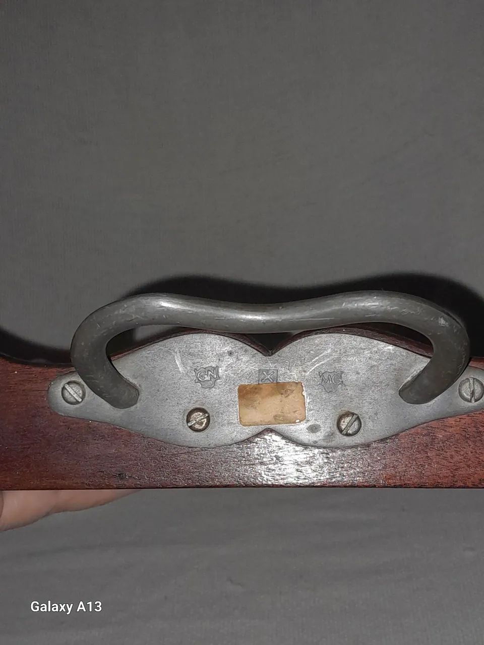 Antiga Bandeja em madeira nobre - Foto 5