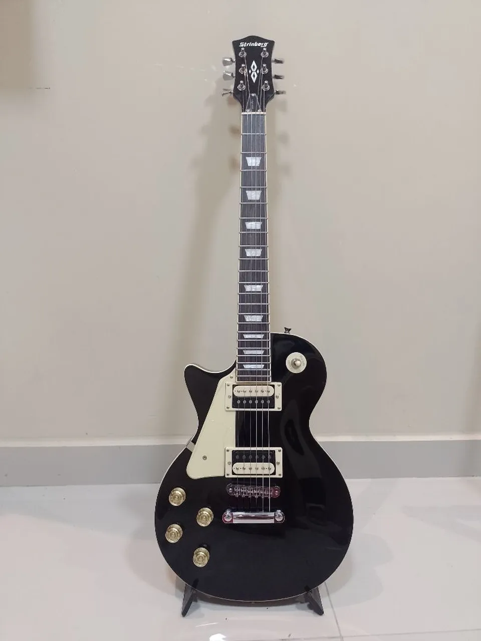 Guitarra Strinberg Canhoto/ Caps Malagoli