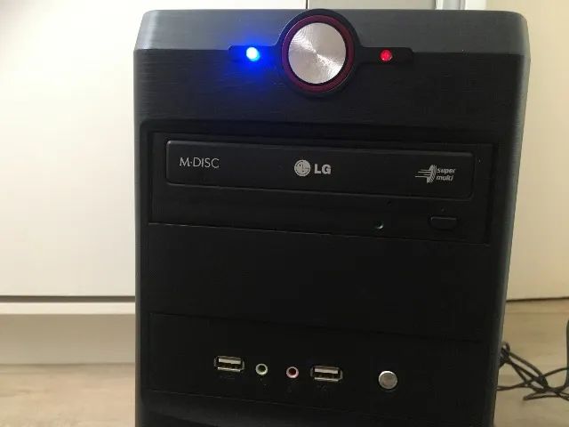 Computador desktop Intel i3 Semi-novo. Completo c/ 2 monitores, mouse, cxa de som e webcam - Foto 3