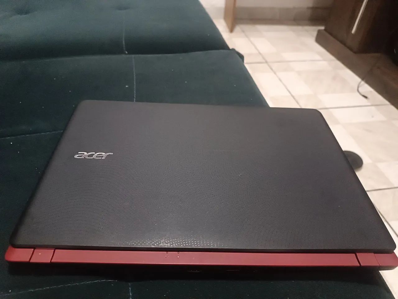 Notebook Acer Vermelho processador i5 sexta geração tela 15.6 teclado numérico  - Foto 3