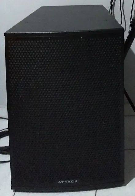 Caixa De Som Ativa ATTACK VRF 1550A 500w 