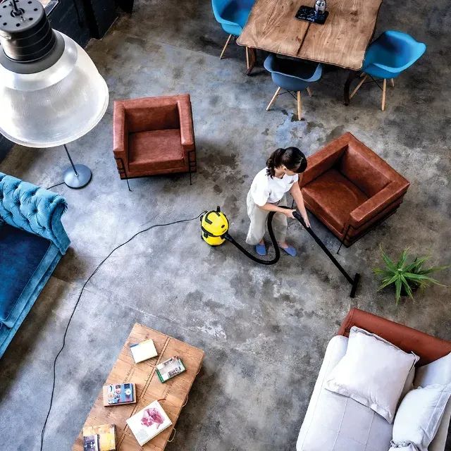 Aspirador de Pó e Água Karcher WDL 1 1500W Tanque 10L Alcance de 7,5m Função Soprador - Foto 2