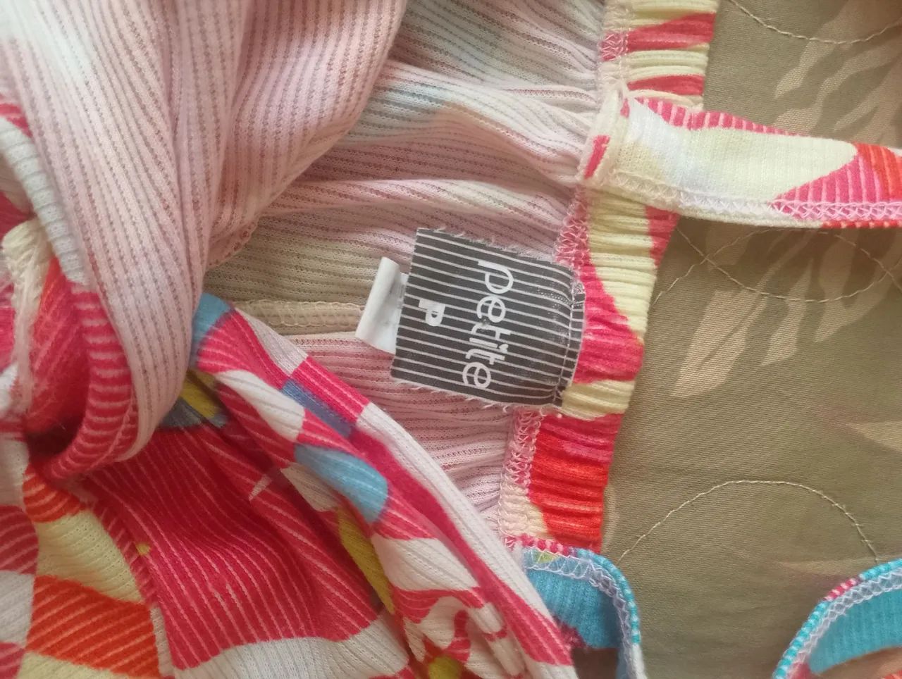 Macacão florido - Foto 5