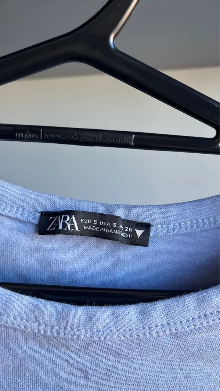 Cropped camisa zara azul