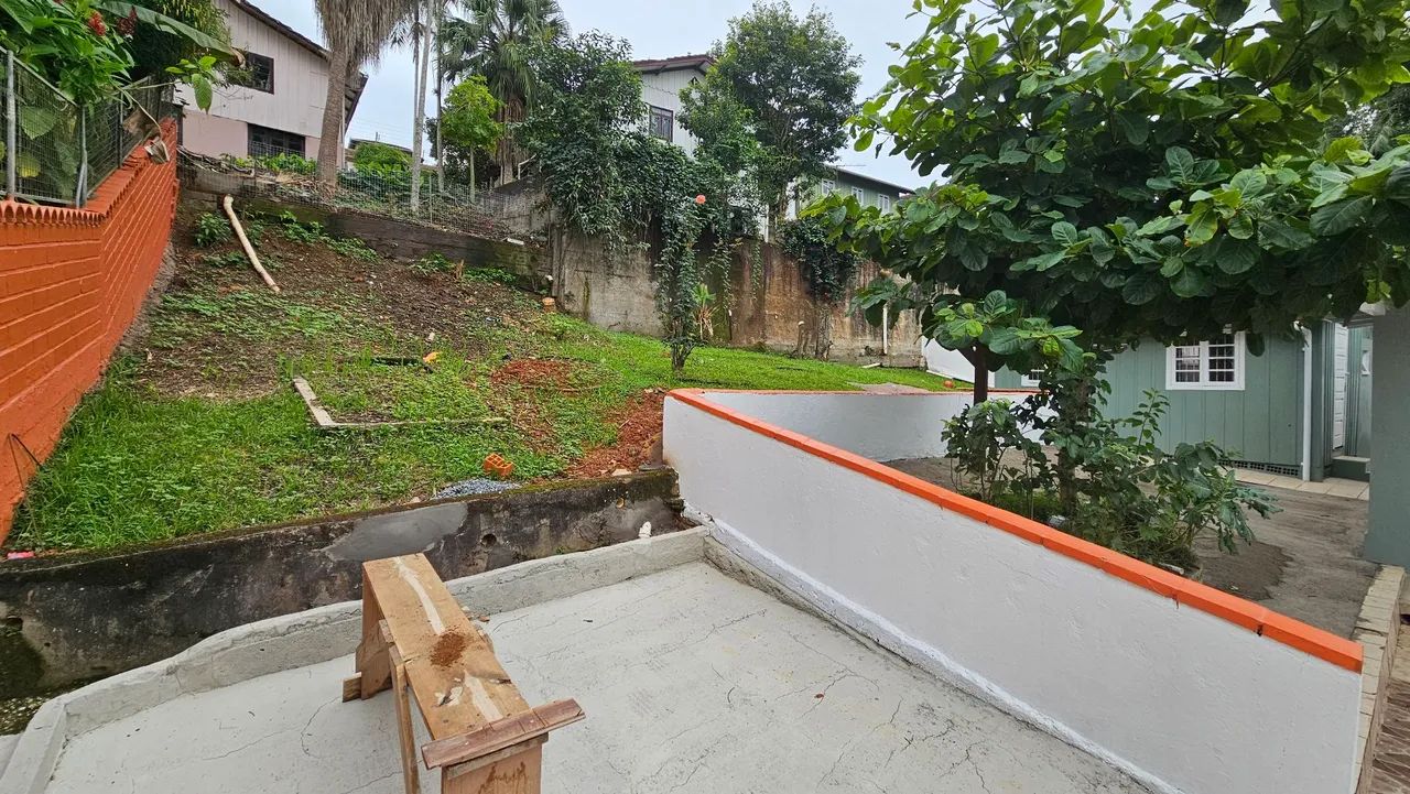 Aluguel próximo a Furb Vila Nova Blumenau 3 quartos 2 banheiros - Foto 2