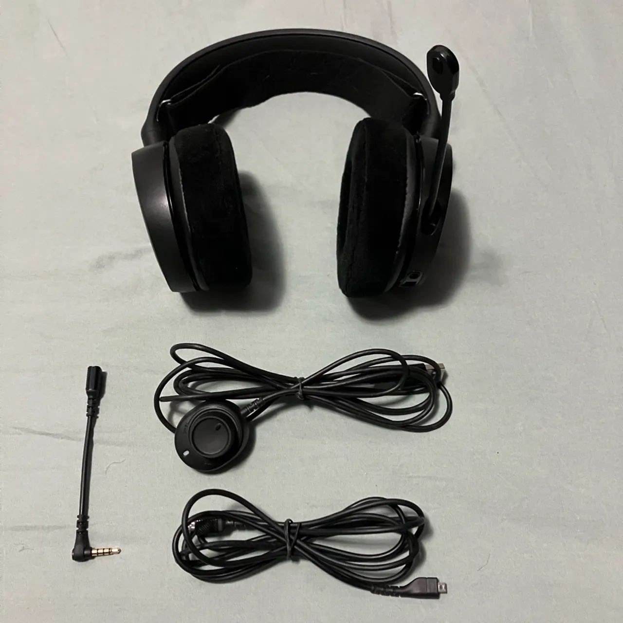 Headset Gamer Steelseries Arctis 5 RGB- Usado - Foto 3