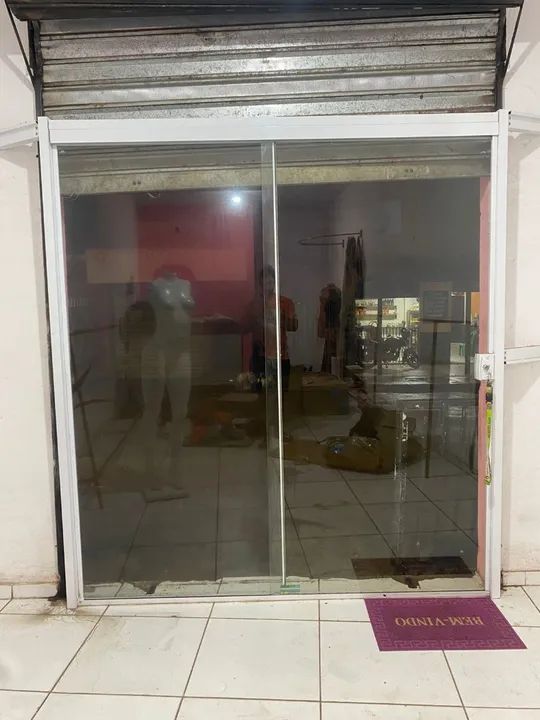 Porta de vidro de correr para loja