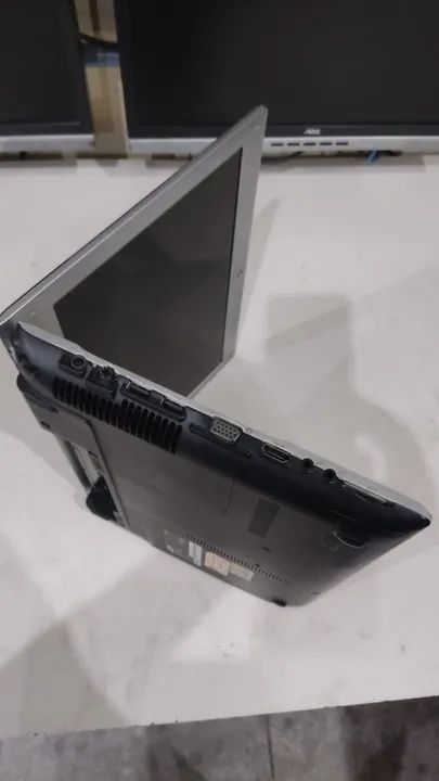 Notebook Samgung i3,SSD128,8Gigas de memoria Passo Cartao(Leia o Anuncio)Sem  Bateria - Foto 4