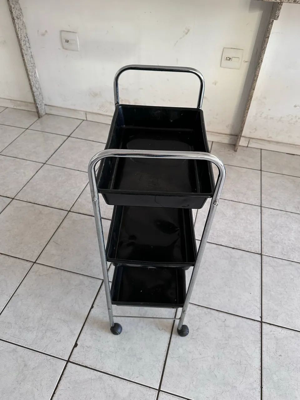 Carrinho auxiliar  - Foto 3