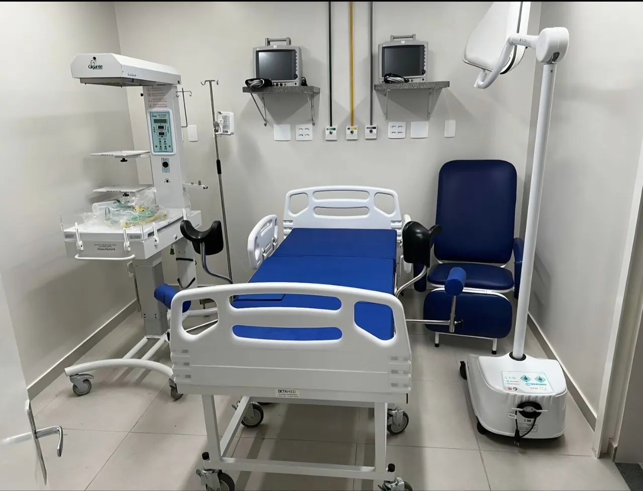 Mobiliário hospitalar direto da fábrica venha fazer seu orçamento. 