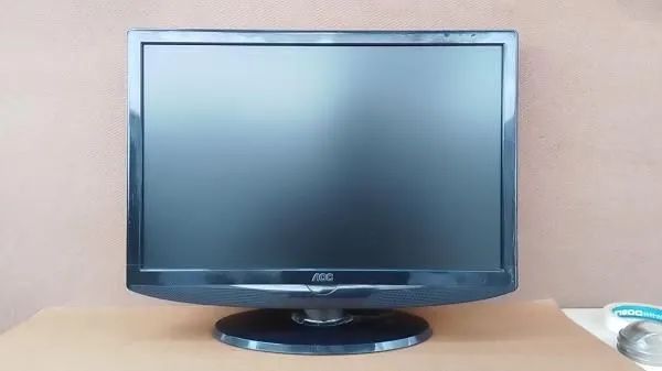 TV Monitor AOC 22 " - Foto 4