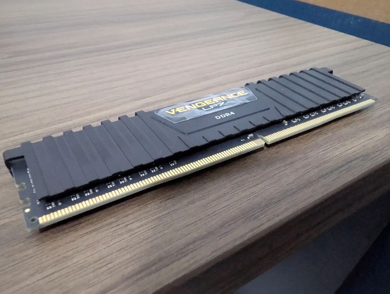 Corsair Vengeance DDR4 8GB RAM64385503136387120
