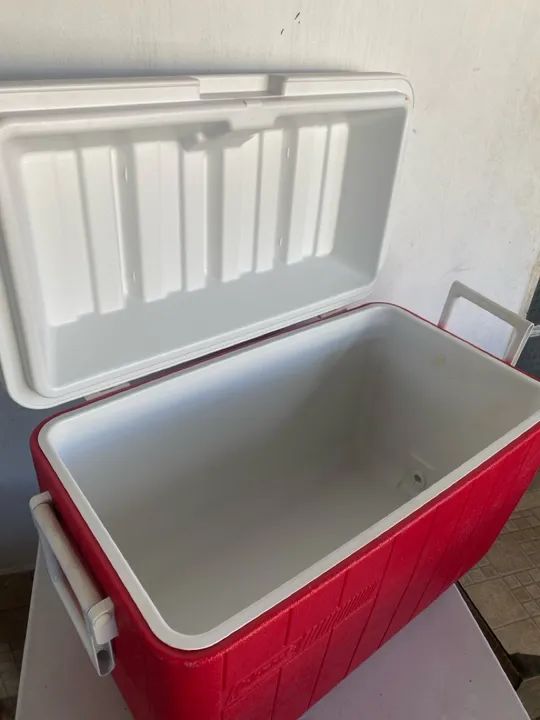 Caixa Térmica Vermelha 45lt - Foto 2
