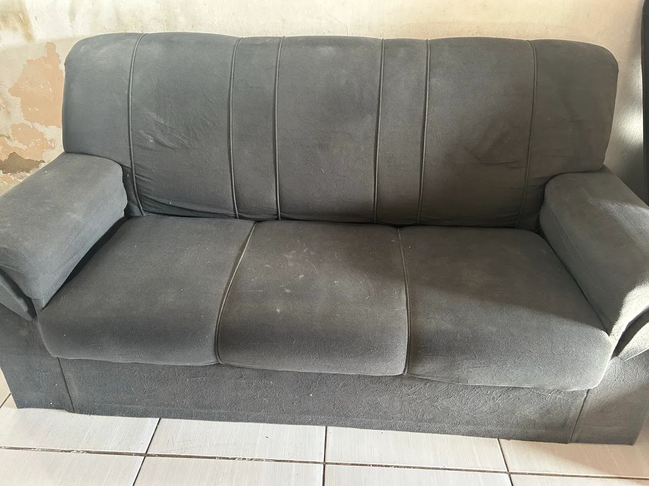 Sofá 3 lugares 