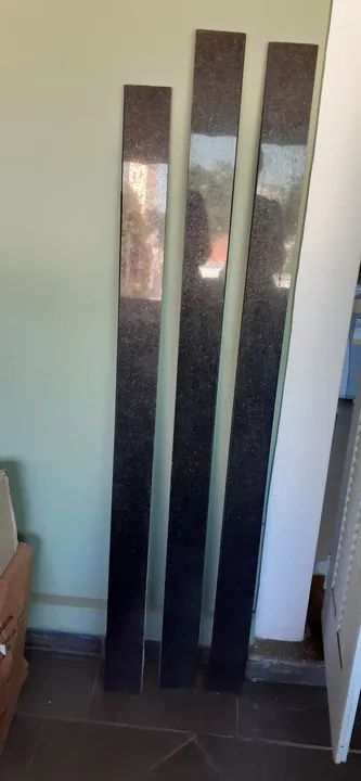 3 Placas de Granito Preto - 
