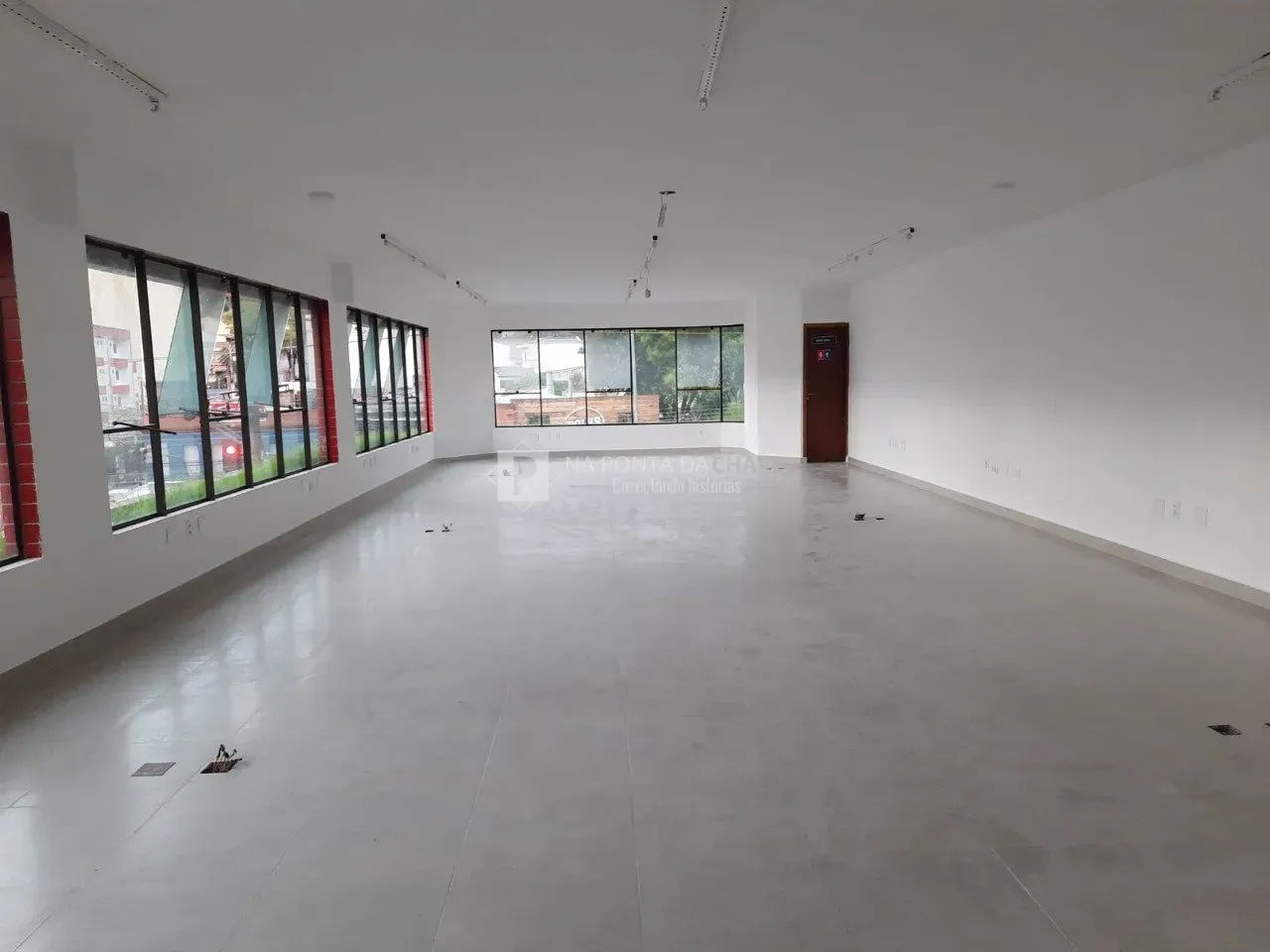 Sala comercial para locação em SBC