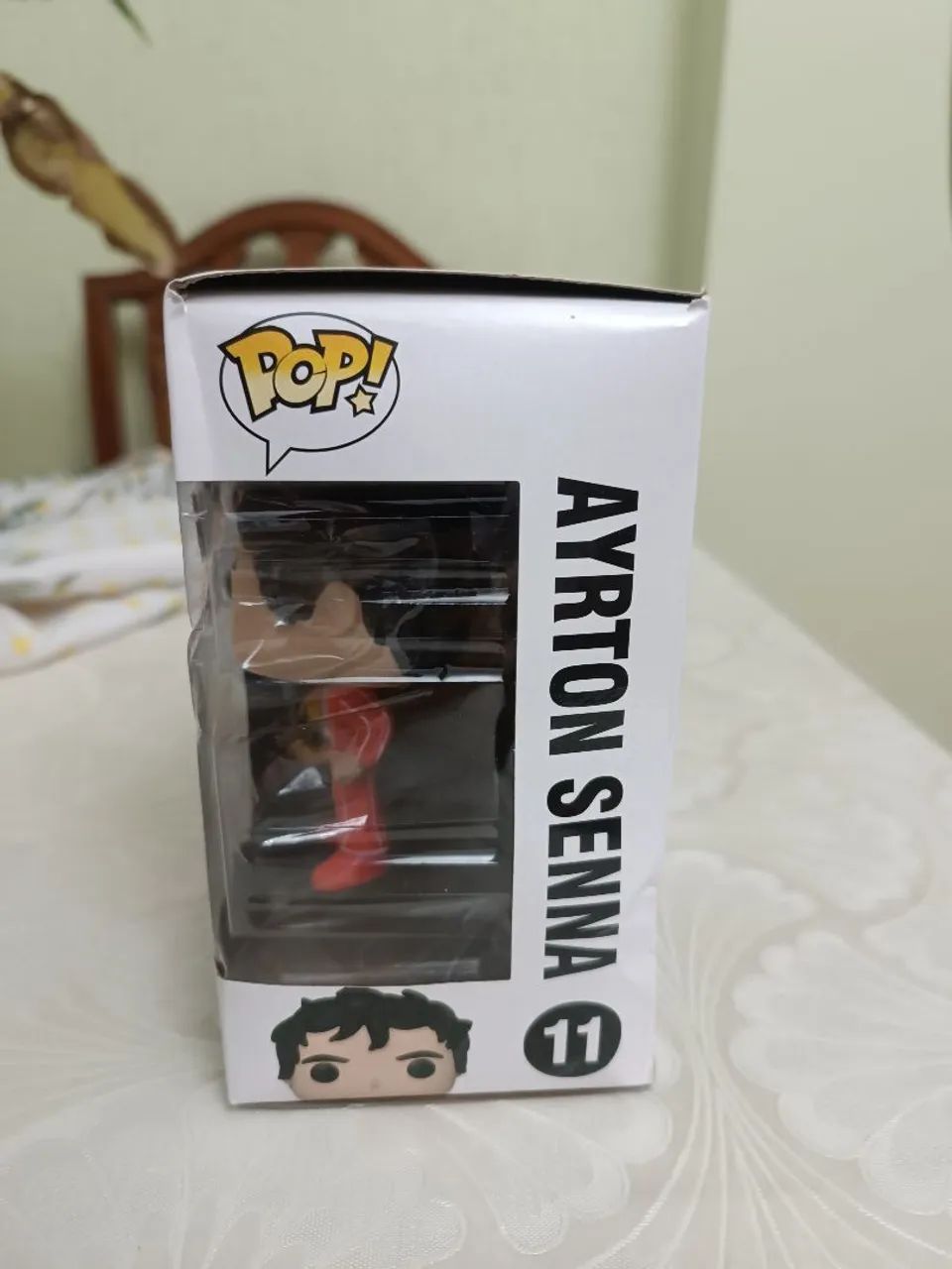 Boneco Funko Pop, Ayrton Senna, com macacão da Maclaren, n° 11 - Foto 2