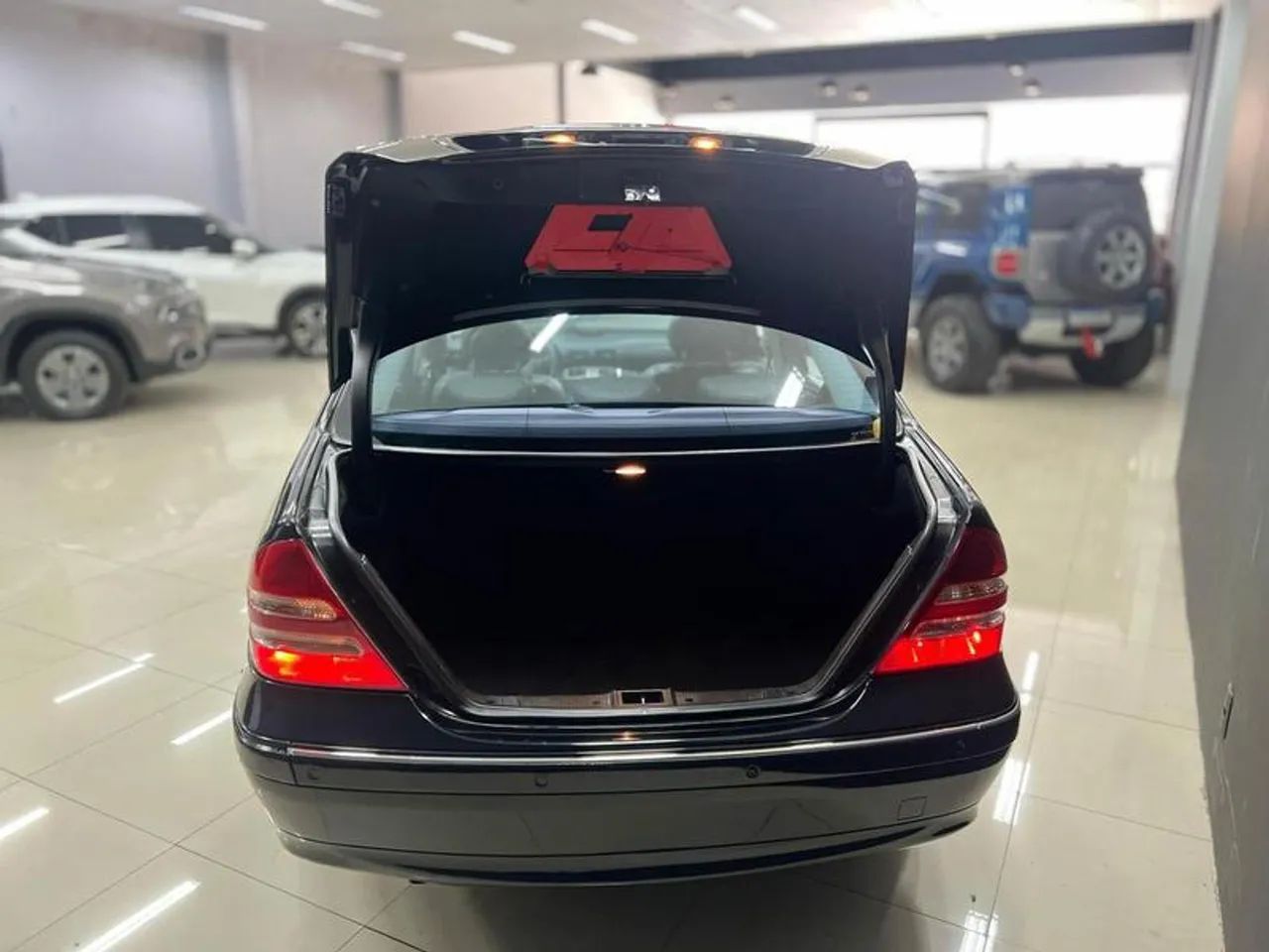 MERCEDES-BENZ C-320 3.2 ELEGANCE V6 GASOLINA 4P AUTOMÁTICO - Foto 3