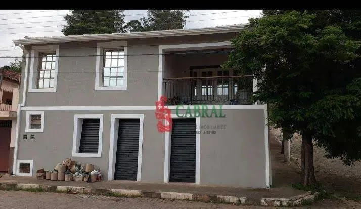 Casa com 3 dormitórios à venda, 200 m² por R$ 750.000,00 - Joanópolis - Joanópolis/SP