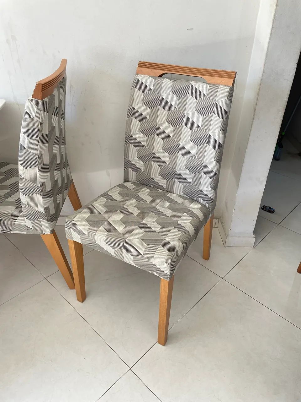 2 cadeiras pra sala de jantar  - Foto 3
