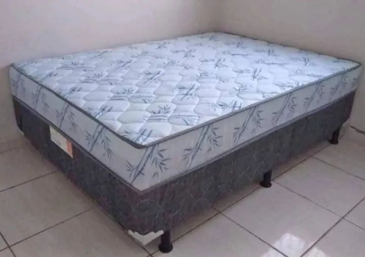 Cama box acoplada com colchão 