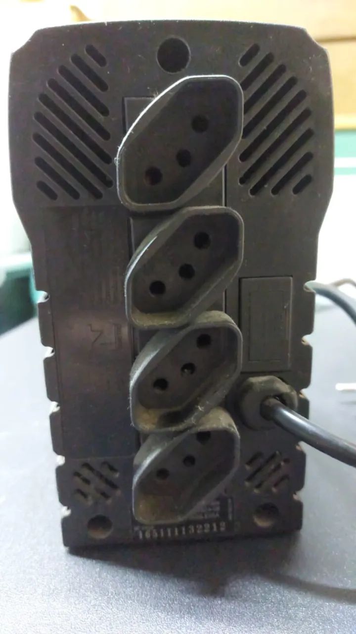 Estabilizador 300va Rev Speed 110v Sms 4 Tomadas Preto (Usado) - Foto 2