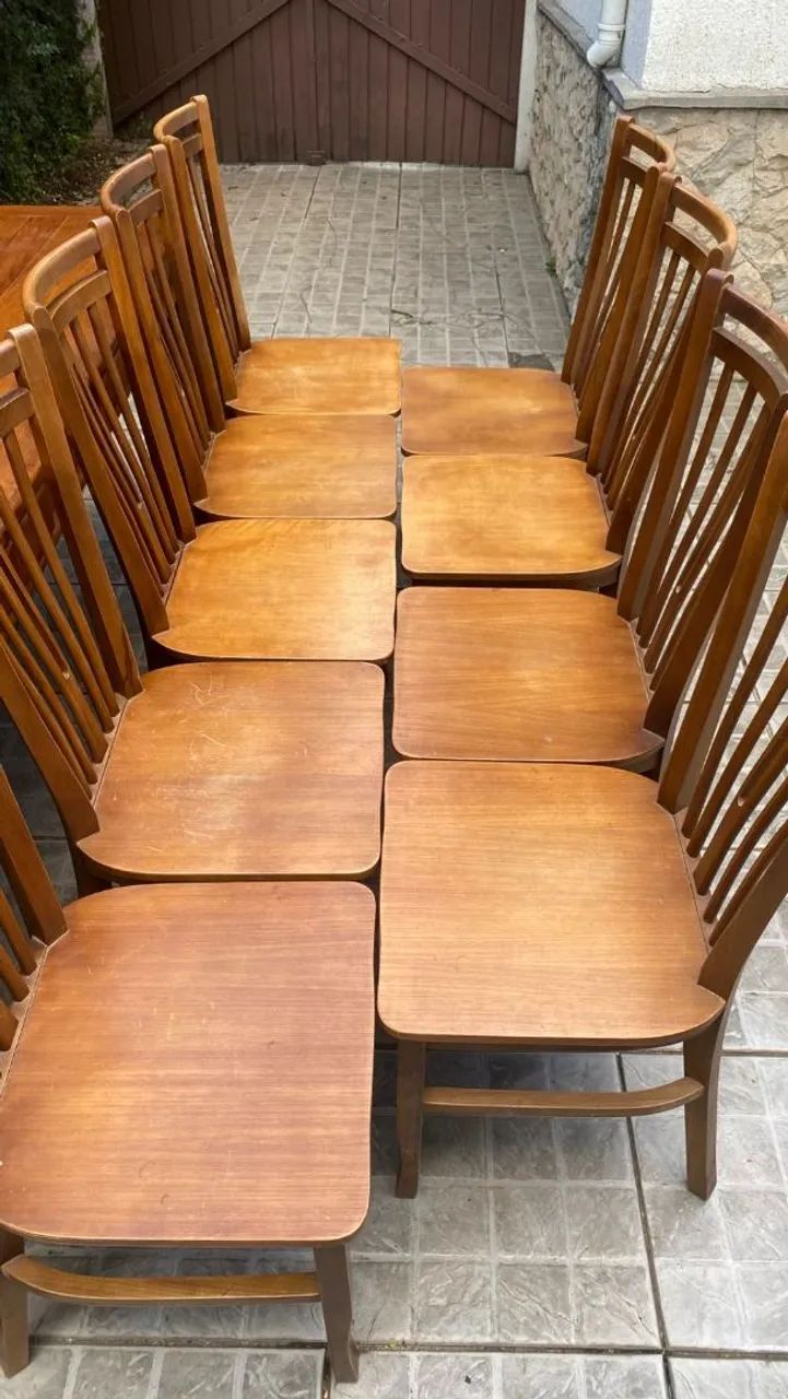 Mesa de Jantar com 9 Cadeiras em Peroba Maciça  - Foto 2