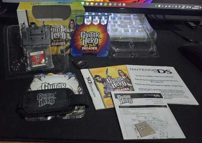 Guitar Hero On Tour Decades (Nintendo DS)