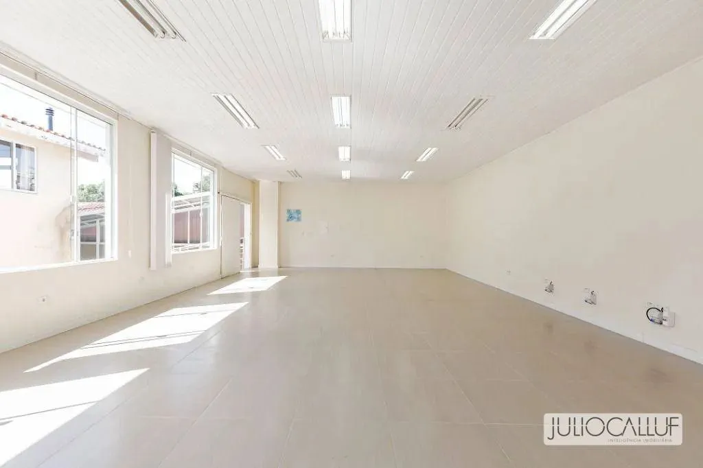 Sobrado para alugar, 273 m² por R$ 6.402,00/mês - Vista Alegre - Curitiba/PR