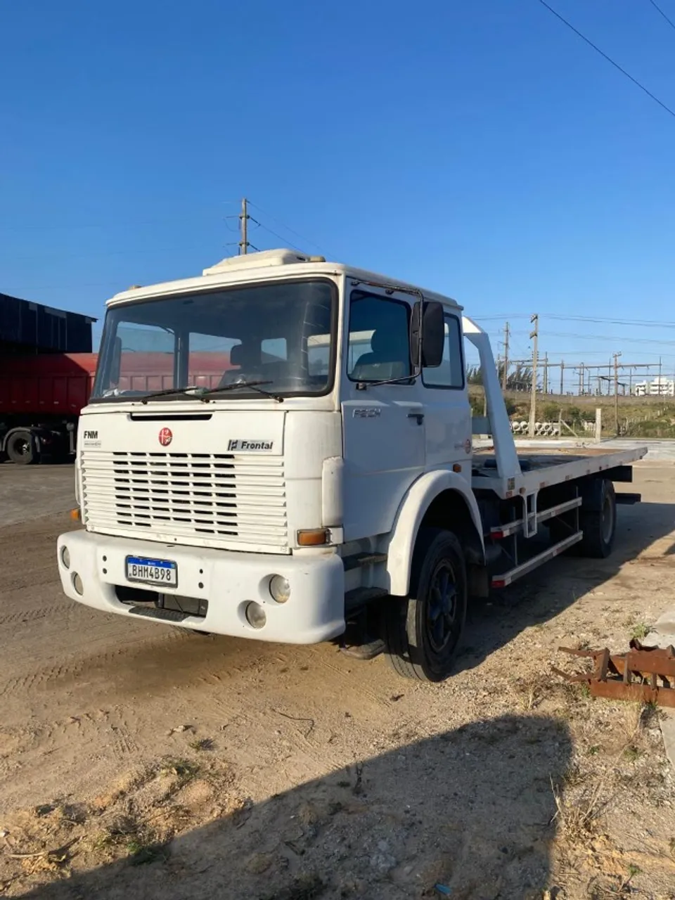 RARIDADE GUINCHO FNM 210 PLATAFORMA 2023