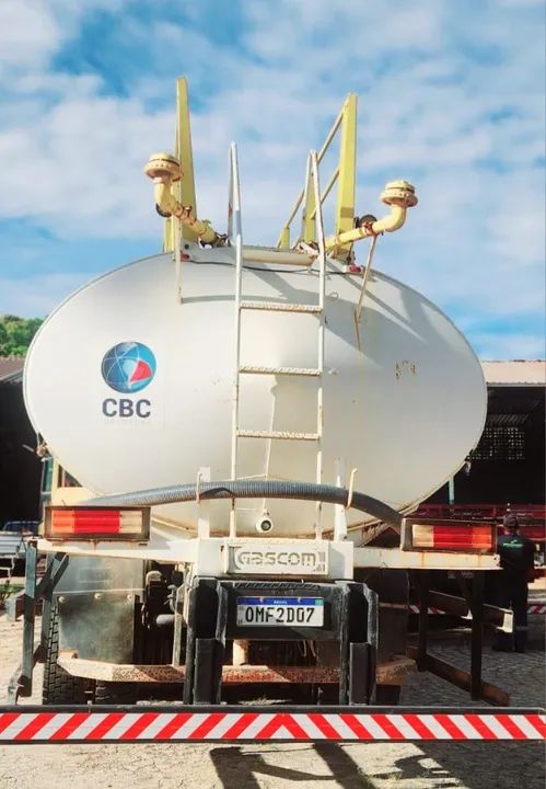 Caminhão Scania G400-B 6X4 Pipa - Foto 4