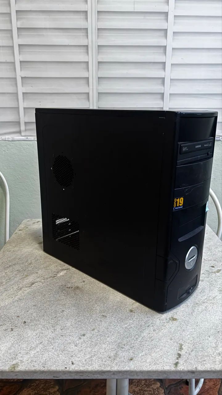 Computador Intel Celeron Completo - Ideal para Estudos e Uso Básico