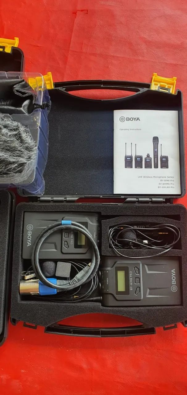 Vendo Microfones de Lapela Sem Fio Profissional Boya  - Foto 4